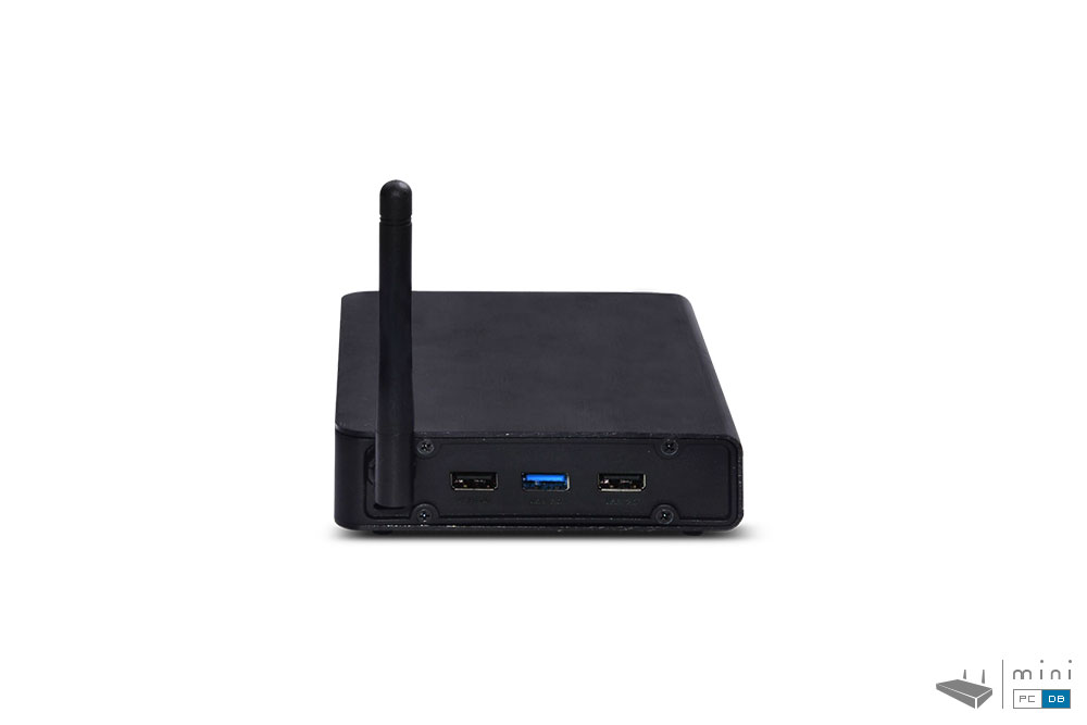 Egreat R6S-II left side has 1 USB 3.0 and two USB 2.0 ports